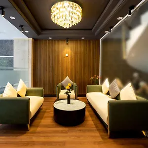 ホテル La Airport Tan Binh