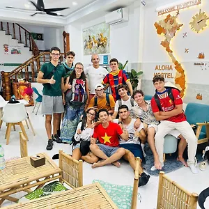 Aloha Saigon Premium By Local Travel Experts - Newly Opened, Less-touristy Location, Spacious Rooms, Glass Shower Bathroom, Free Breakfast & Walking Tour Hostel